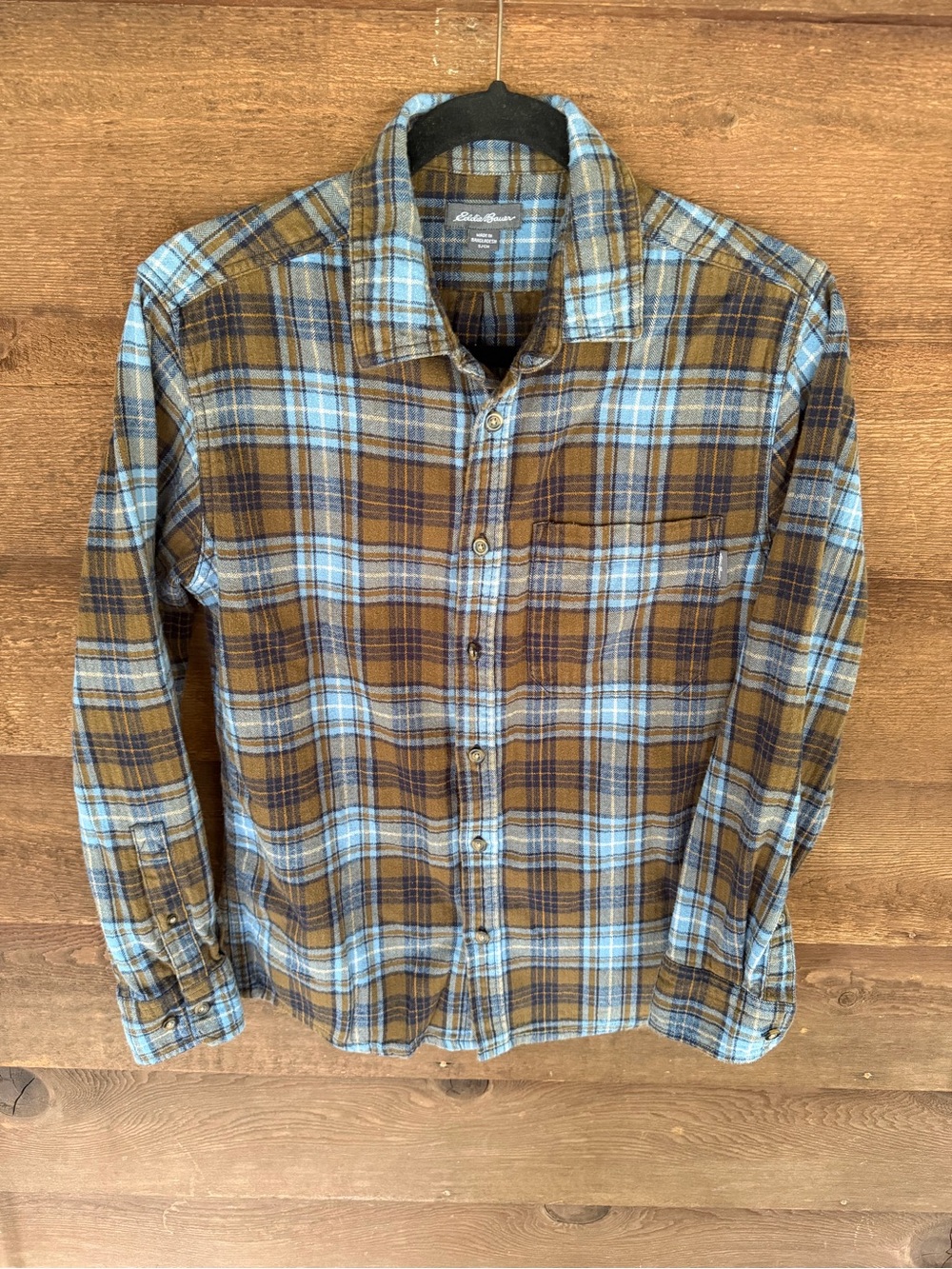 Eddie Bauer Men's Long Sleeve Blue Brown Plaid Cotton Sz Small Chest Pocket Logo